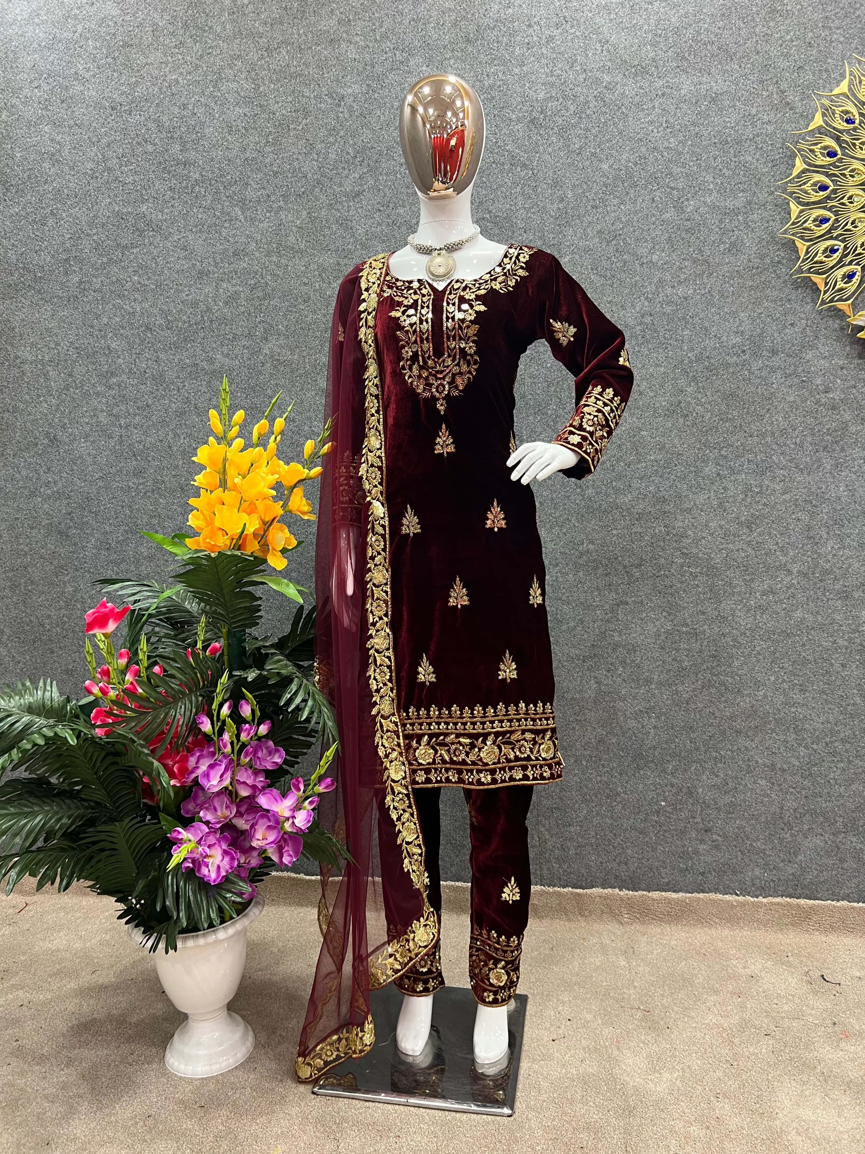 Pakistani Designer Viscose Velvet embroidery sequence work Kurta Pant with Dupatta