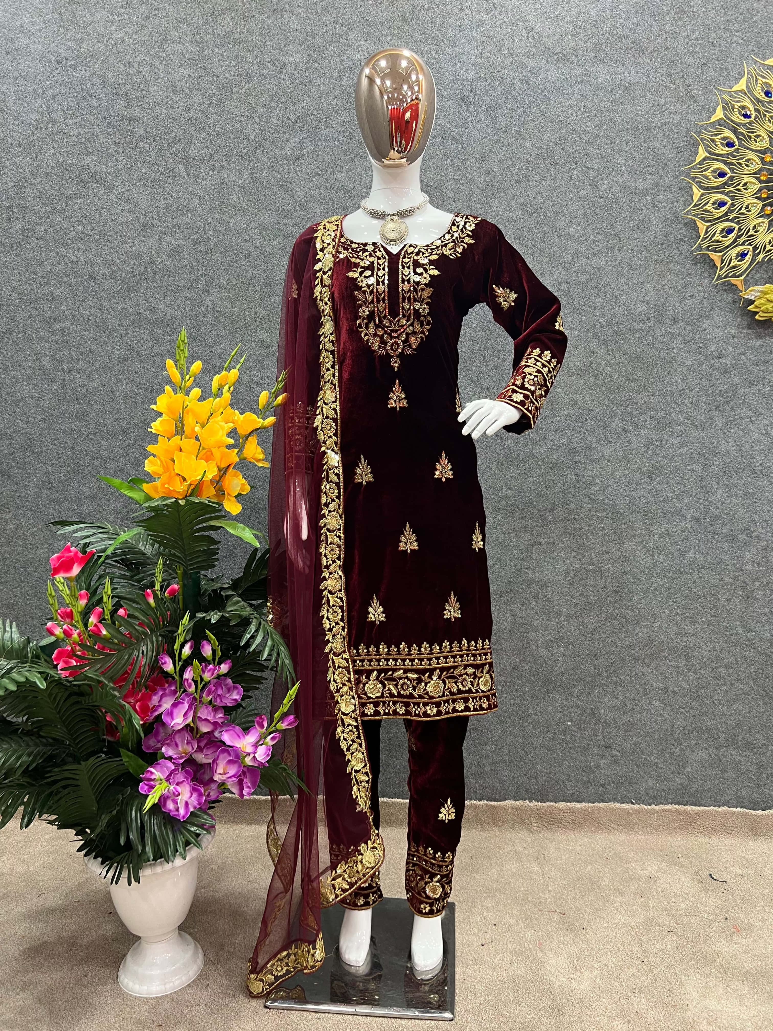 Pakistani Designer Viscose Velvet embroidery sequence work Kurta Pant with Dupatta