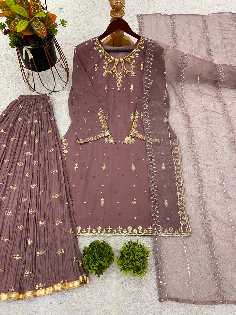 Women designer georgette kurta sets