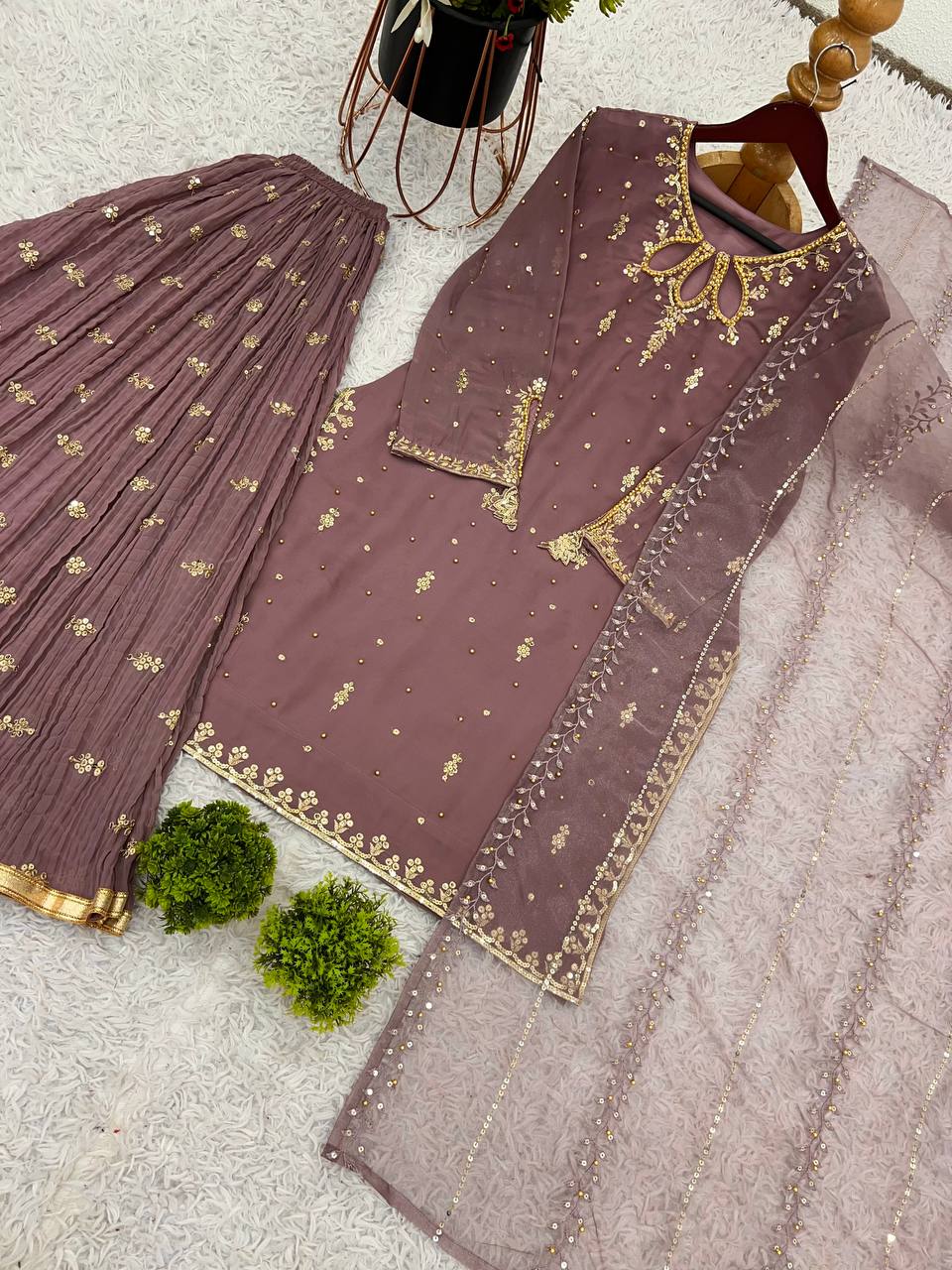 Women designer georgette kurta sets