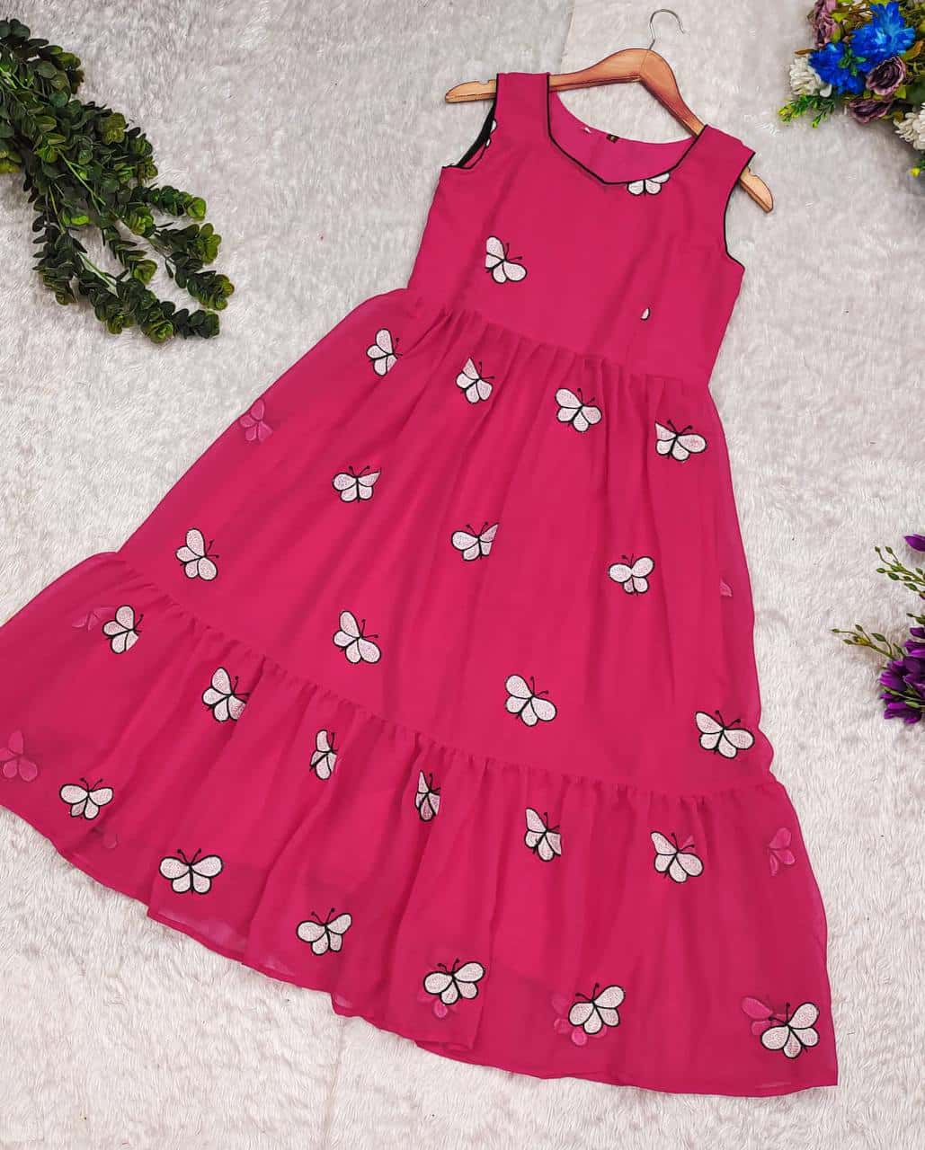 "Elegant Soft Georgette Dress - Flowy, Lined & Trendy!"
