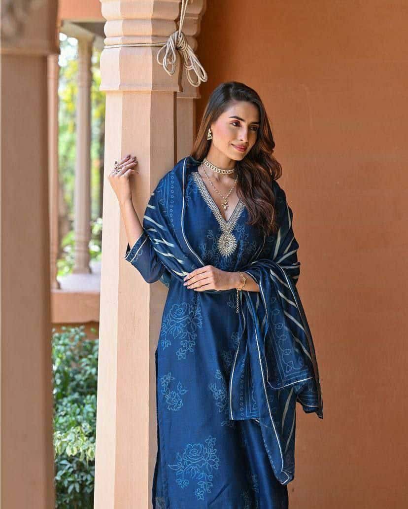 "Elegant Pure Rayon Embroidered Kurti Set with Taby Silk Dupatta – Orange & Blue"