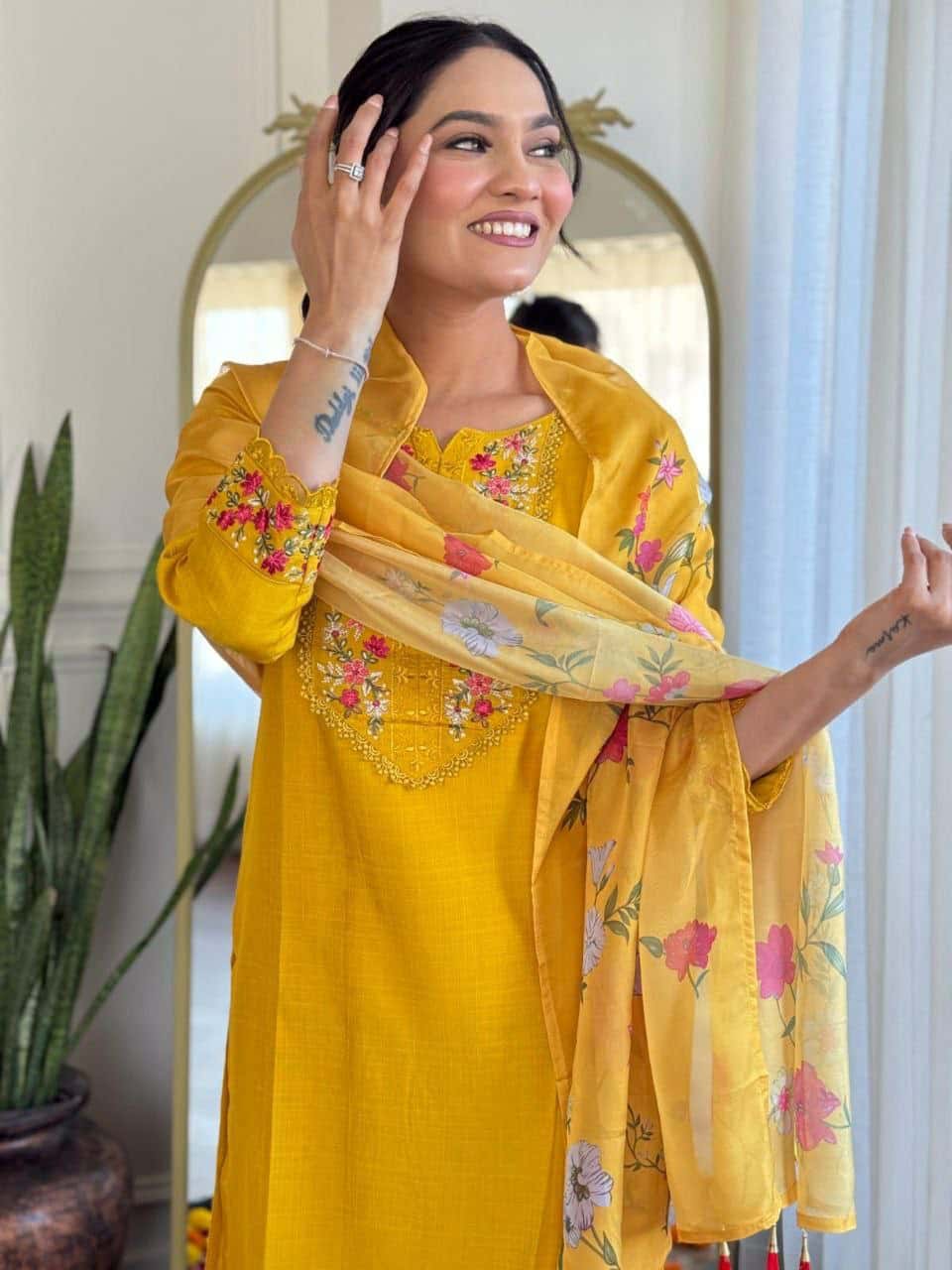 "Elegant Gadhwal Silk Top with Embroidery & Taby Silk Dupatta – Stylish & Comfortable"