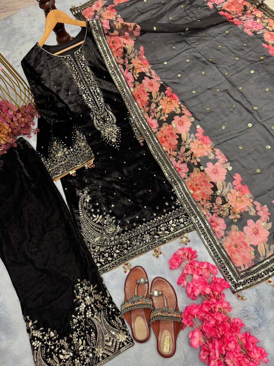Pakistani Designer Salwar Kameez for Kurta Pant set