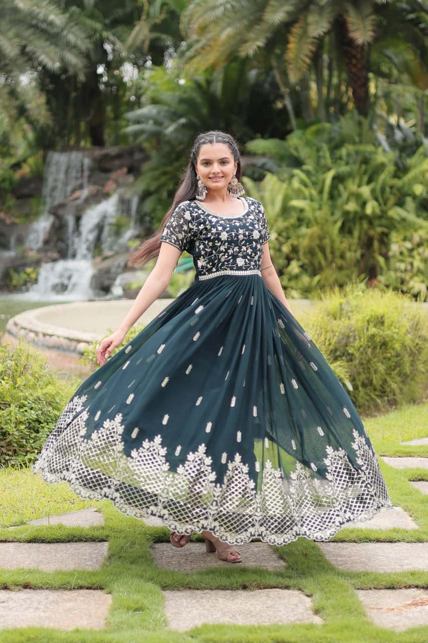Luxury Faux Blooming Gown with Intricate Embroidery