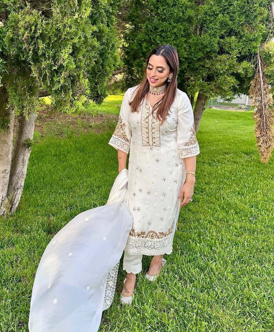 White kurta pant with dupatta sets,Elegant Ready to Wear Outfit Set