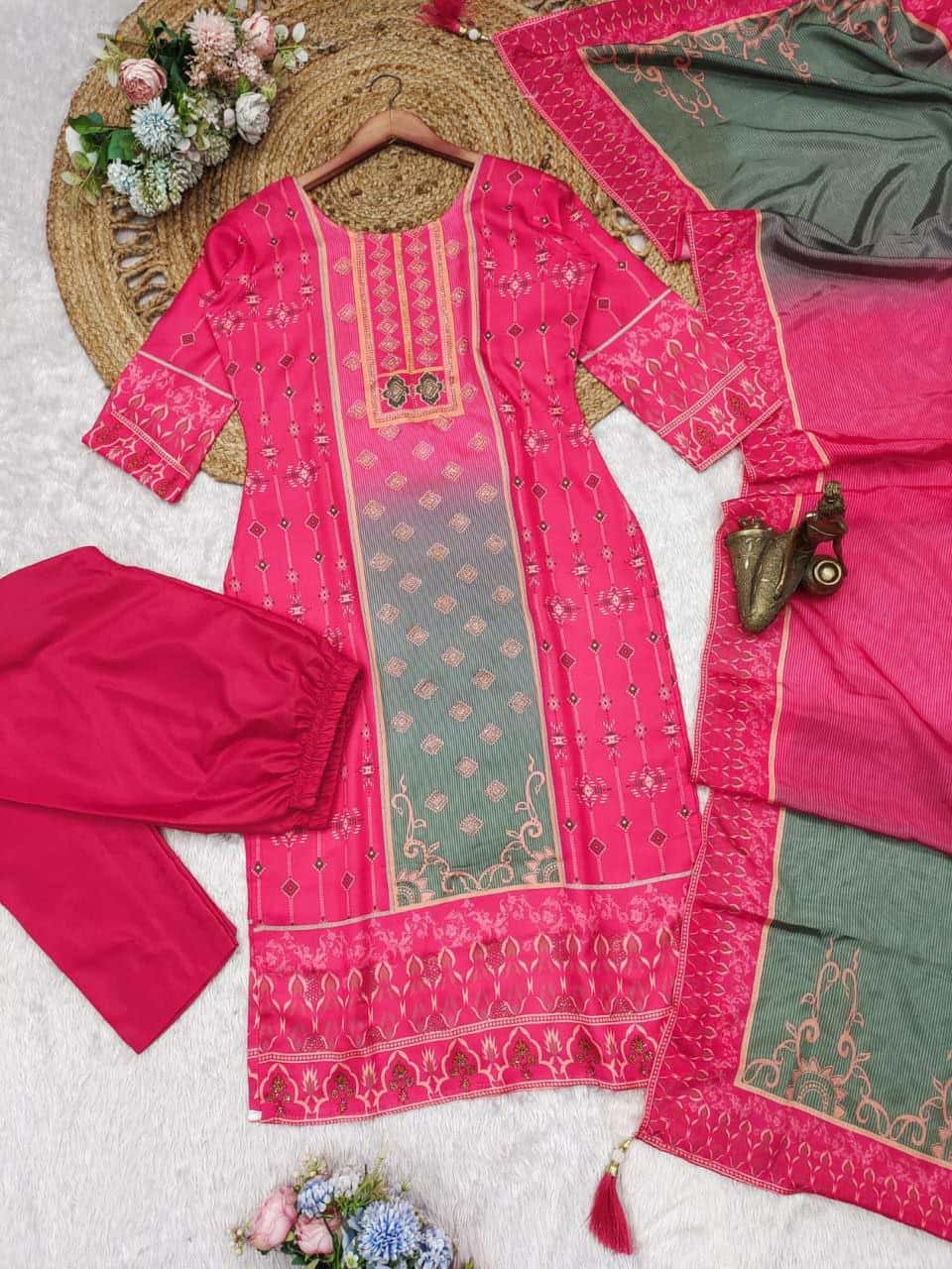 "Elegant Pink & Grey 3-Piece Kurti Set for Women with Gold Accents"