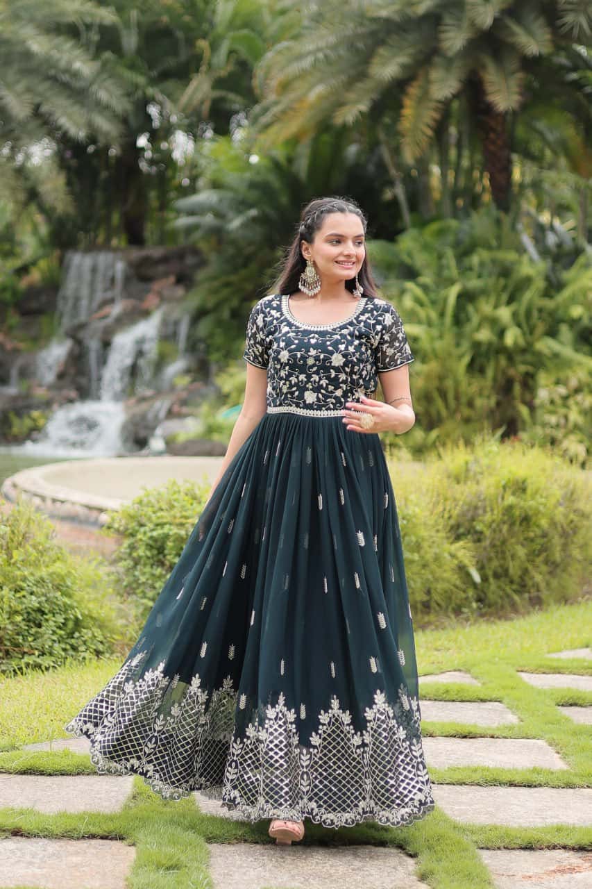 Luxury Faux Blooming Gown with Intricate Embroidery